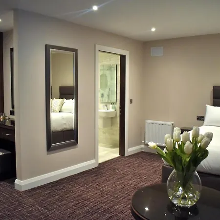 The Birches Konukevi